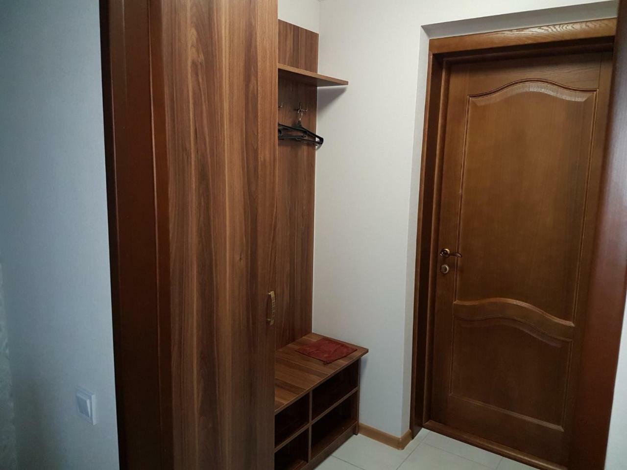ויניצה Готель Біля Фонтану מראה חיצוני תמונה